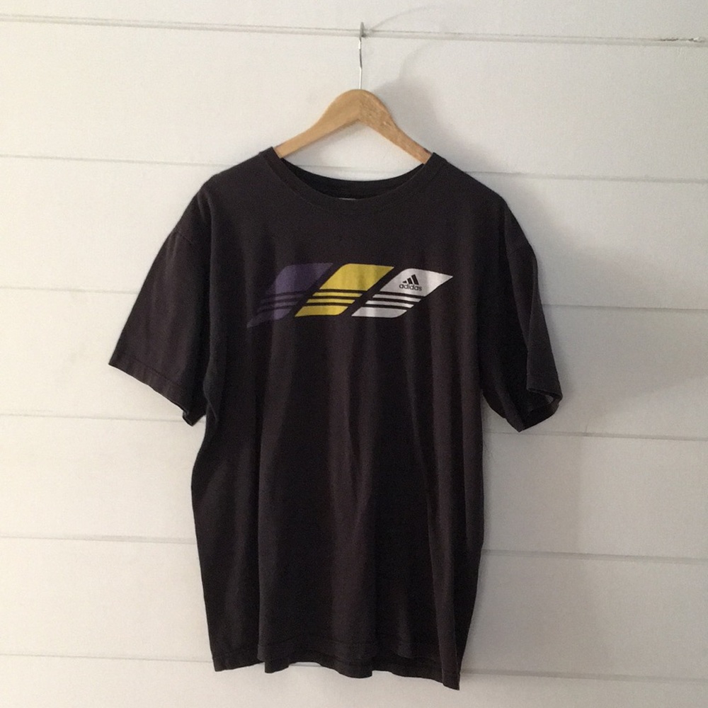 Adidas T-Shirt